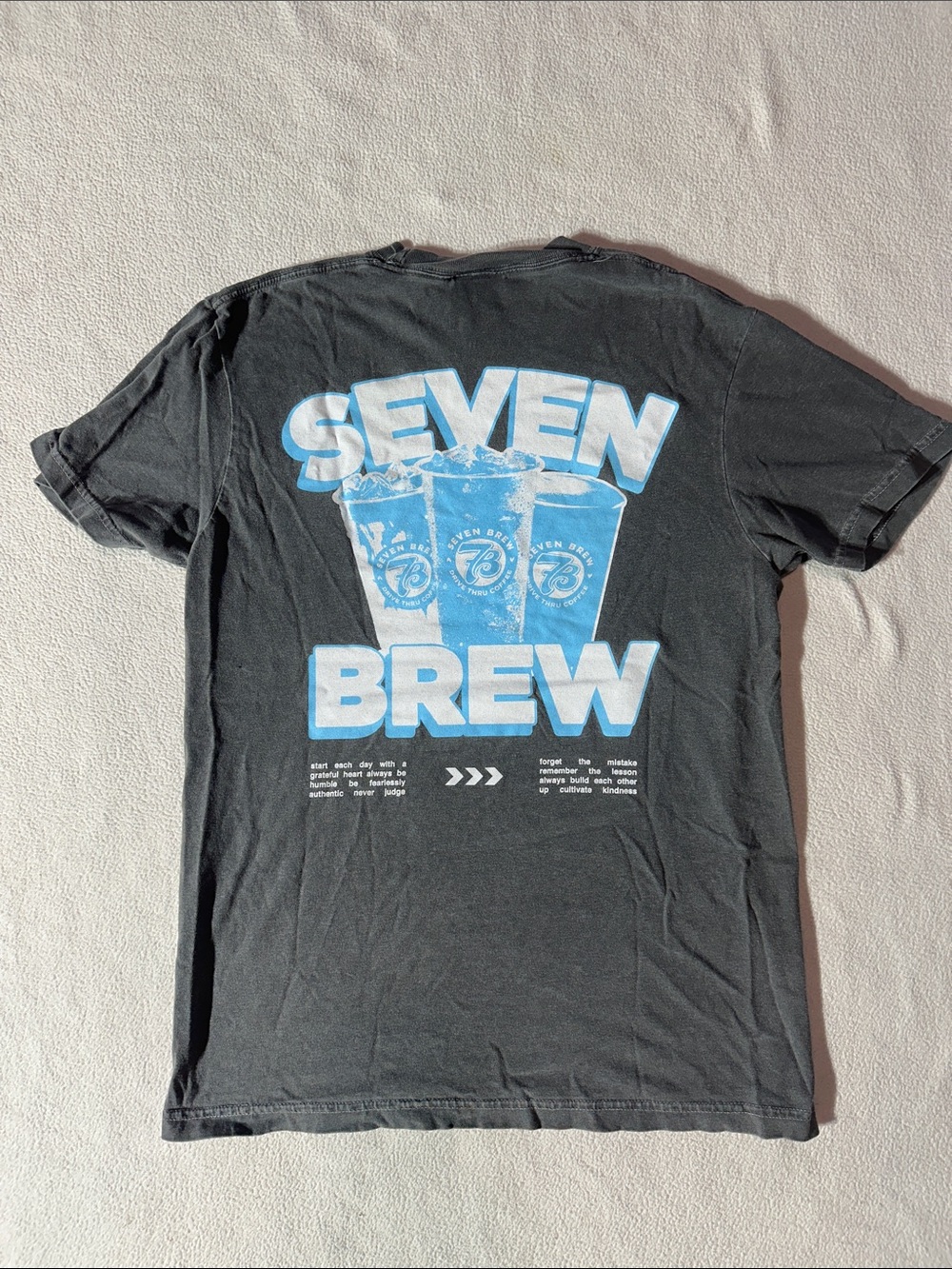 7 Brew T-shirts S/M - Picture 3 of 3